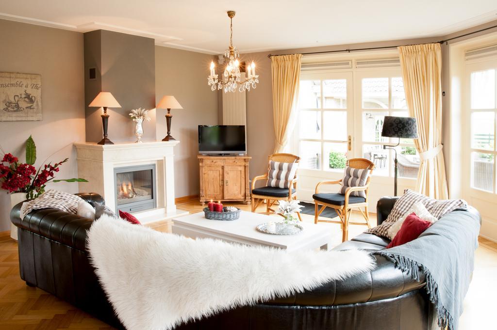 Het Jaarsveldhof Bed and Breakfast Montfoort Exteriör bild