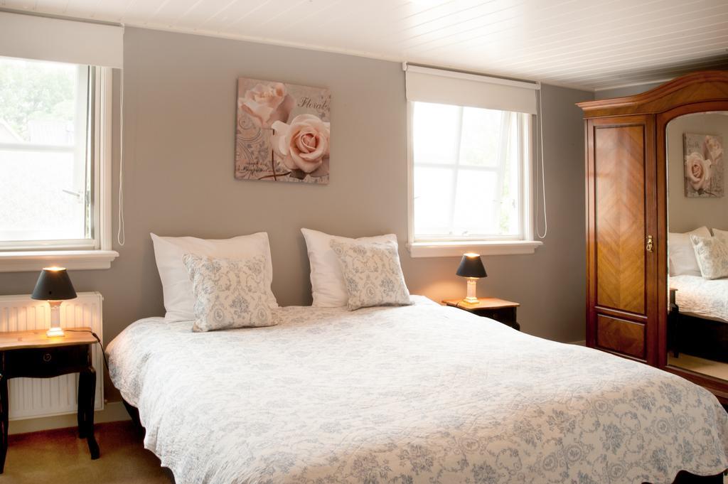Het Jaarsveldhof Bed and Breakfast Montfoort Rum bild