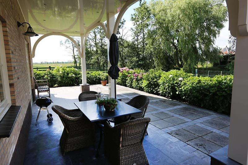 Het Jaarsveldhof Bed and Breakfast Montfoort Exteriör bild